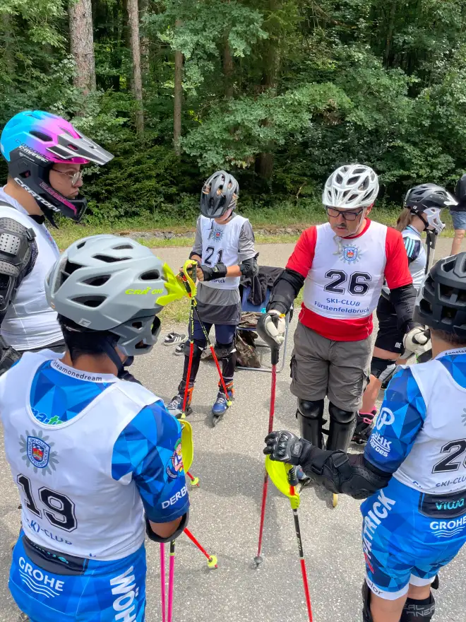 Inline-Alpin Kinder mit Trainer